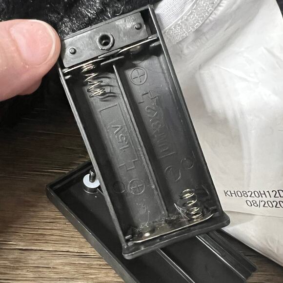 Health‎ Touch Vibrating Massager Husky Plush - Picture 6 of 7